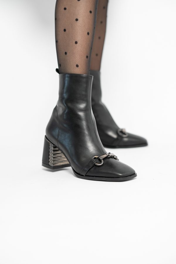Botine damă casual cu toc din piele ecologică cu fermoar - culoare Negru BS1001YBT2409824 119