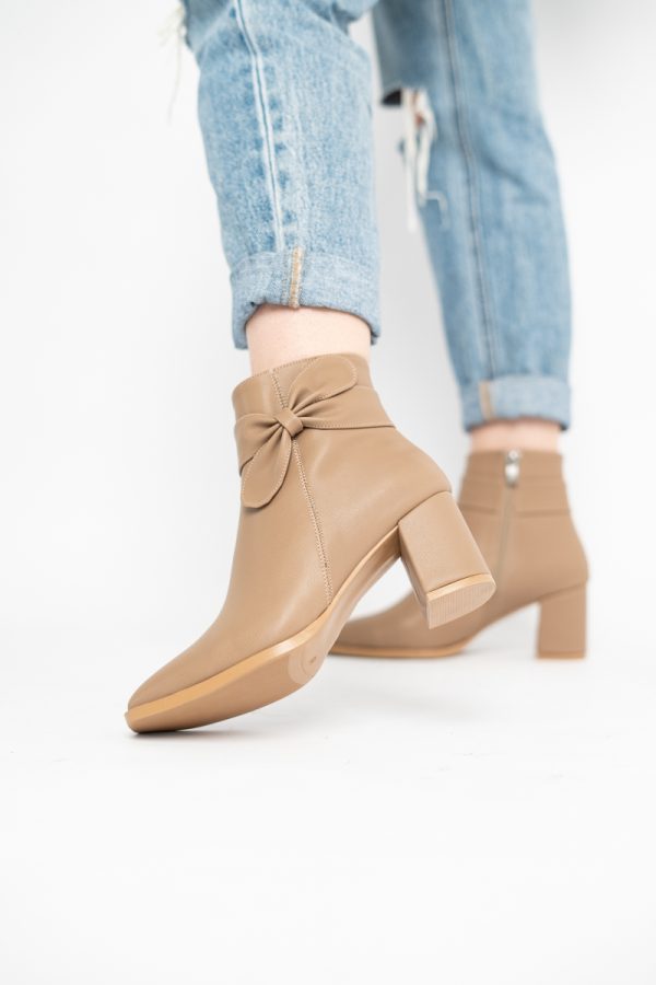 Botine elegante de damă cu toc din piele ecologică cu fundiță Taupe BS1092BT2411154 121