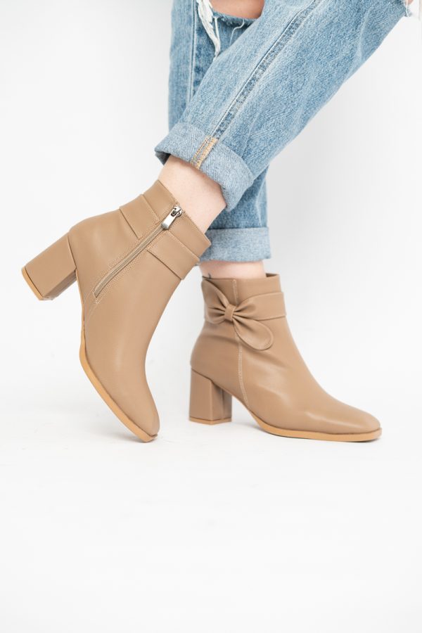 Botine elegante de damă cu toc din piele ecologică cu fundiță Taupe BS1092BT2411154 125