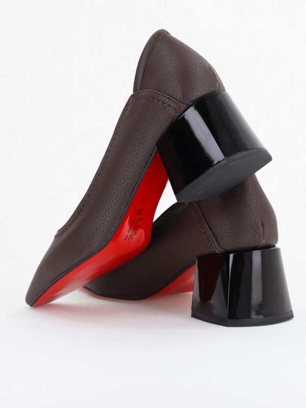 Pantofi Casual Damă cu Toc Jos din Piele Ecologică culoare cafeniu mat BS807D2410959 122