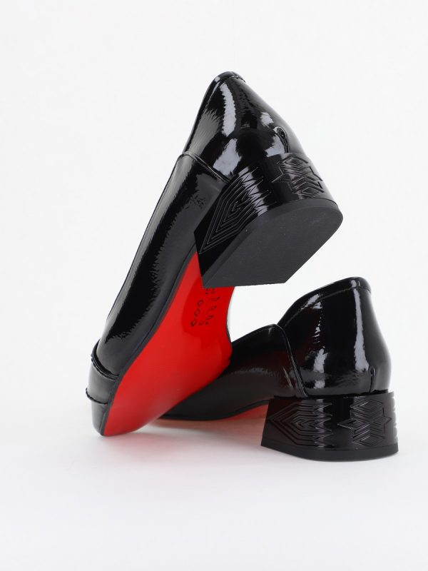 Pantofi Casual Damă cu Toc Jos din Piele Ecologică culoare Negru Lac BS506D2410942 122