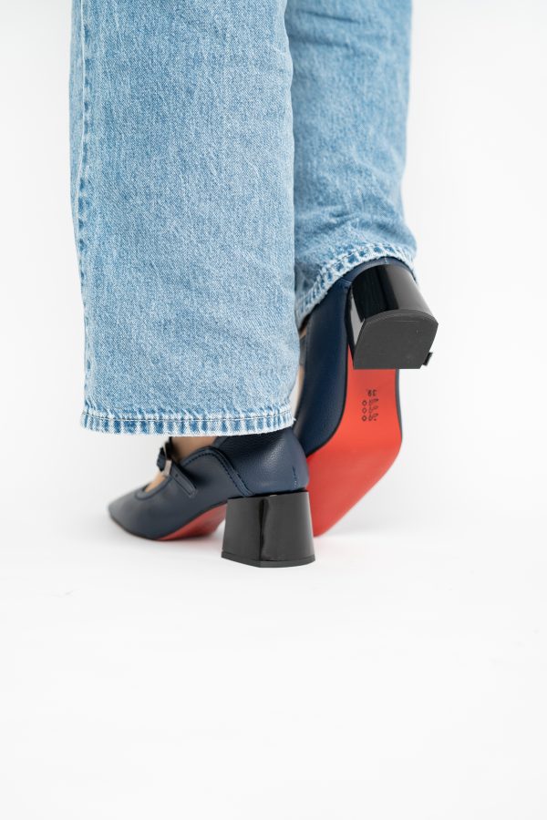 Pantofi Casual Damă cu Toc Jos din Piele Ecologică culoare Bleumarin mat BS806D2410097 123