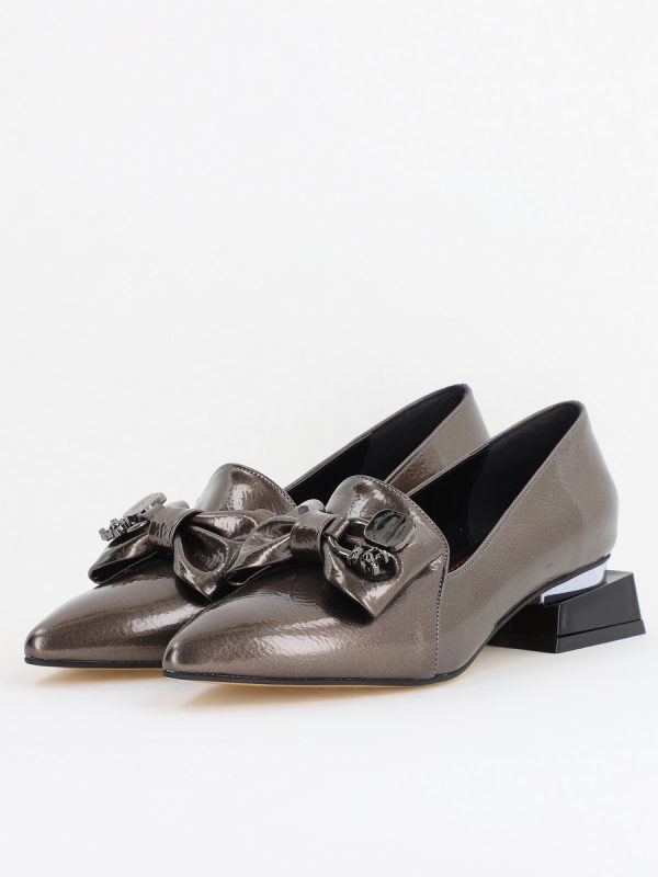 Pantofi cu Toc Jos Eleganti cu Fundita din Piele Ecologică Platină BS167BA2411166 119