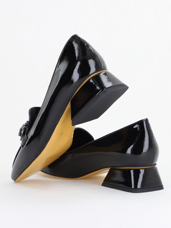 Pantofi Eleganți de Damă cu Toc Jos din Piele Ecologică Negru Lac Decorați cu Pietricele BS170BA2411134 122