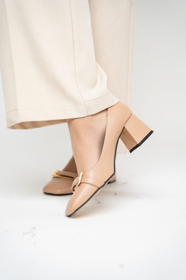 Pantofi damă casual cu toc bej din piele ecologică Nicoletta BS408AY2503230 121