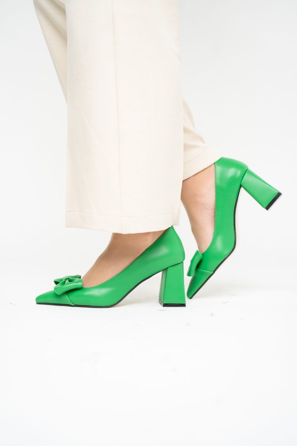 Pantofi damă cu toc verde din piele ecologică cu fundiță Nicoletta BS316AY2503216 121