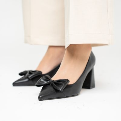 Pantofi damă cu toc negri din piele ecologică cu fundiță Nicoletta BS316AY2503218
