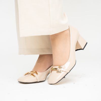 Pantofi damă casual cu toc bej lucios din piele ecologică Nicoletta BS402AY2503226
