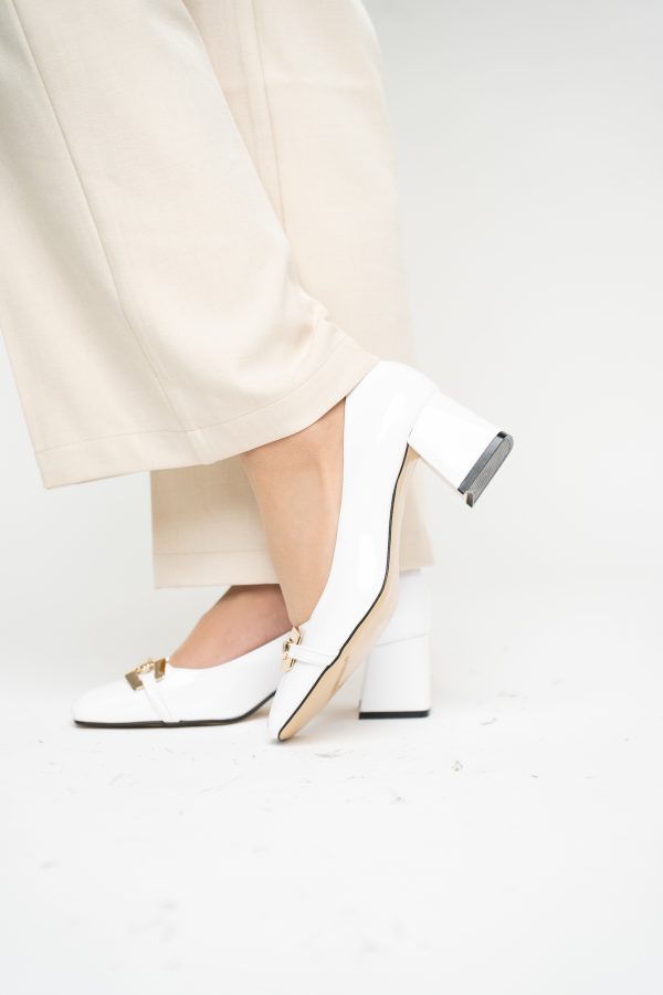 Pantofi damă casual cu toc albi din piele ecologică Nicoletta BS402AY2503225 121
