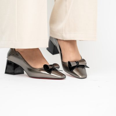 Pantofi Damă cu Toc Gros Platină lac din Piele Ecologică Nicoletta BS810D2503255