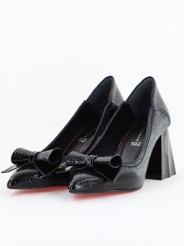 Pantofi Damă cu Toc Gros Negru ondulat din Piele Ecologică Nicoletta BS2010D2503245 124