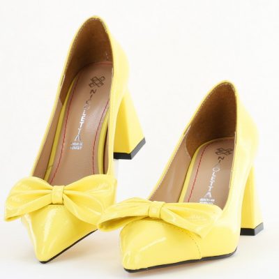 Pantofi damă cu toc galben lac din piele ecologică cu fundiță Nicoletta BS316AY2504297